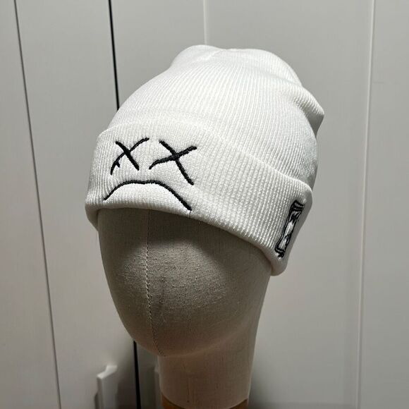 Brand New!! Sad/dead face beanie - Picture 1 of 6